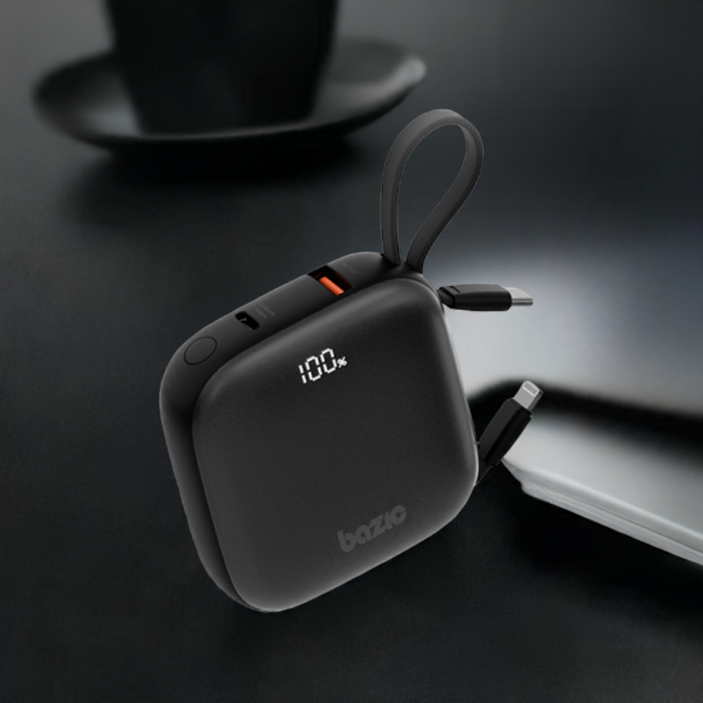 بنك طاقة بازيك جو باور فيوجن 4 في 1 مع كابل USB-C وLightning مدمج 10000 مللي أمبير في الساعة - ترافل